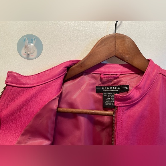 Women's Pink Leather Motorcycle Jacket. NWOT. Size M - Picture 6 of 7